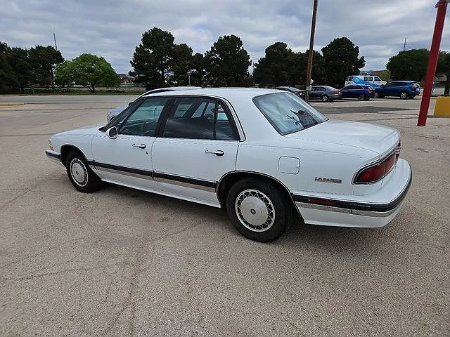 1995 Buick LeSabre Limited Edition image 6