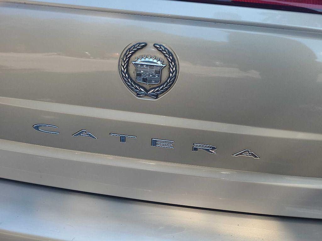 2001 Cadillac Catera Base image 19