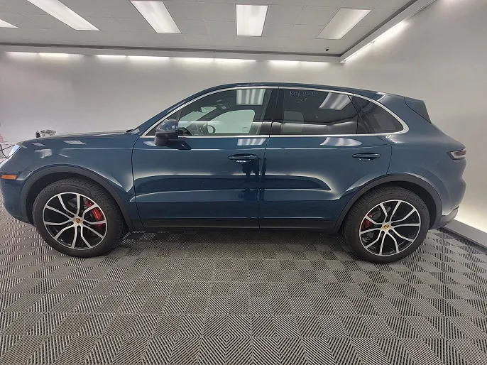 2024 Porsche Cayenne