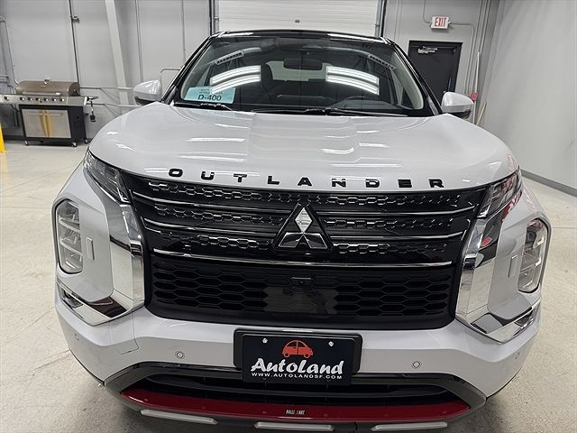 2023 Mitsubishi Outlander