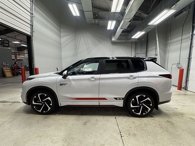 2023 Mitsubishi Outlander