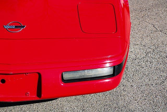 1991 Chevrolet Corvette null image 30