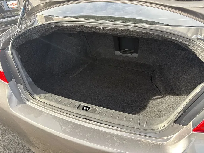 2011 Infiniti M37