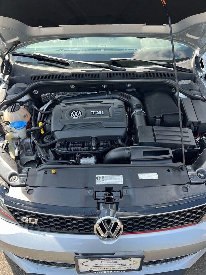 2014 Volkswagen Jetta GLI image 25