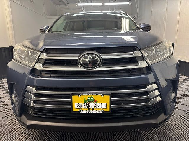 2017 Toyota Highlander