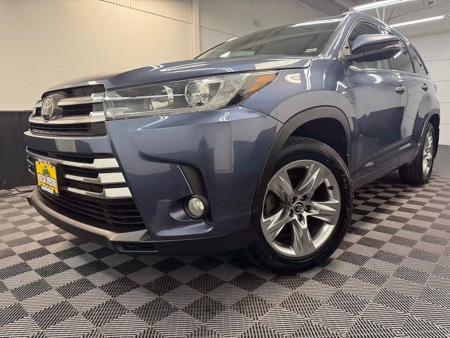 2017 Toyota Highlander