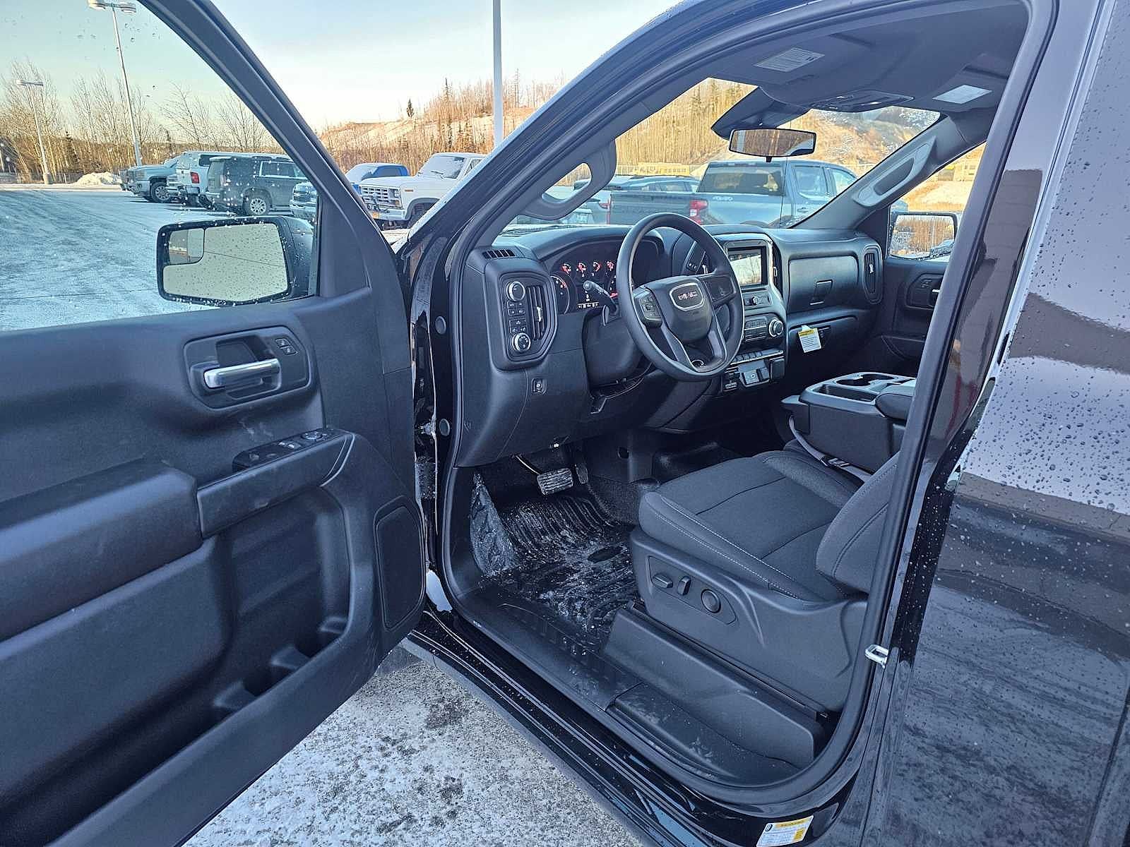 2025 GMC Sierra 1500