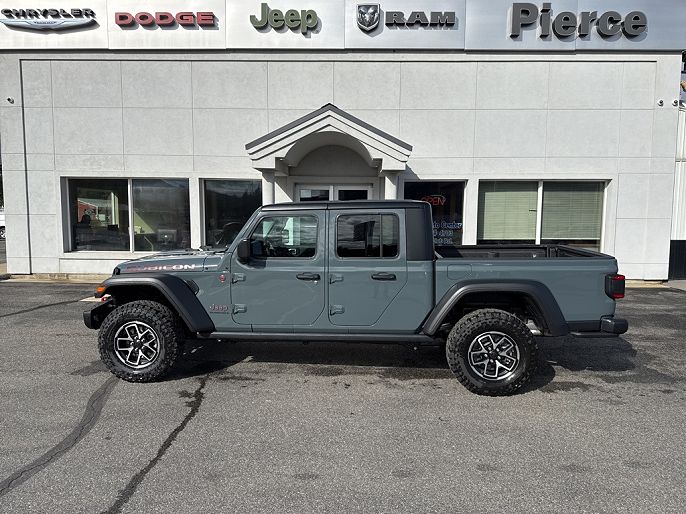 2025 Jeep Gladiator