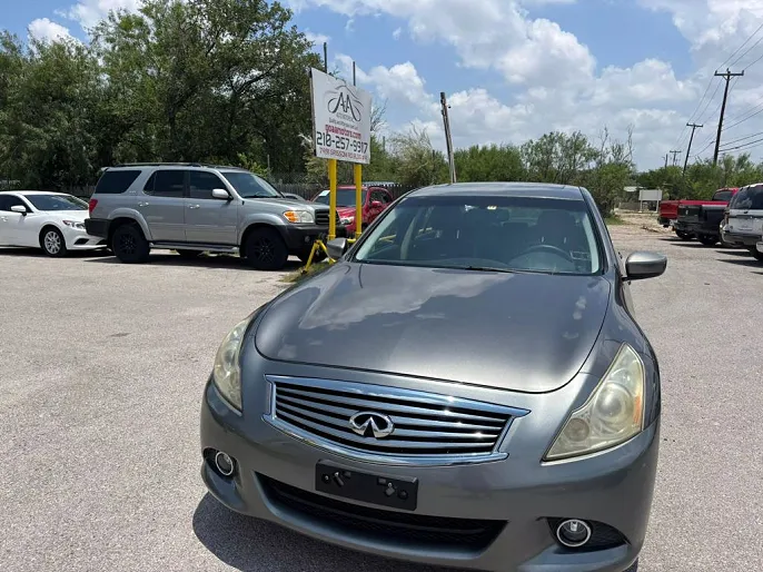 2011 Infiniti G25
