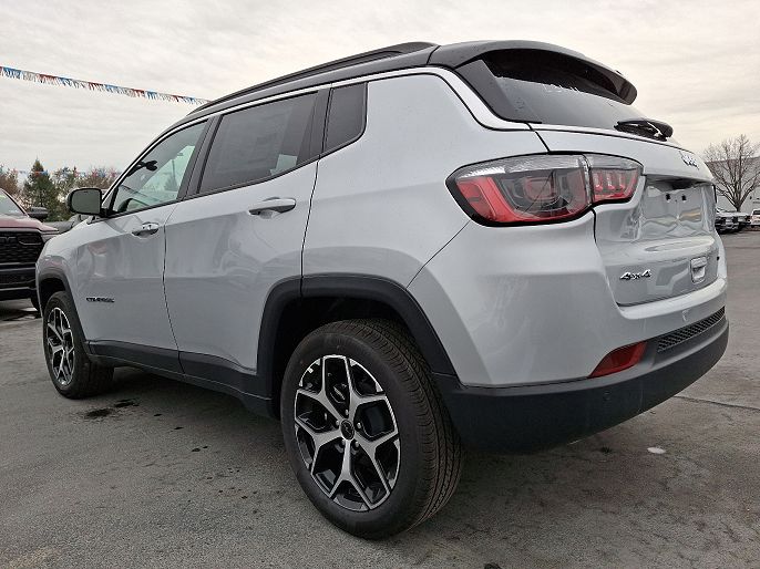 2025 Jeep Compass