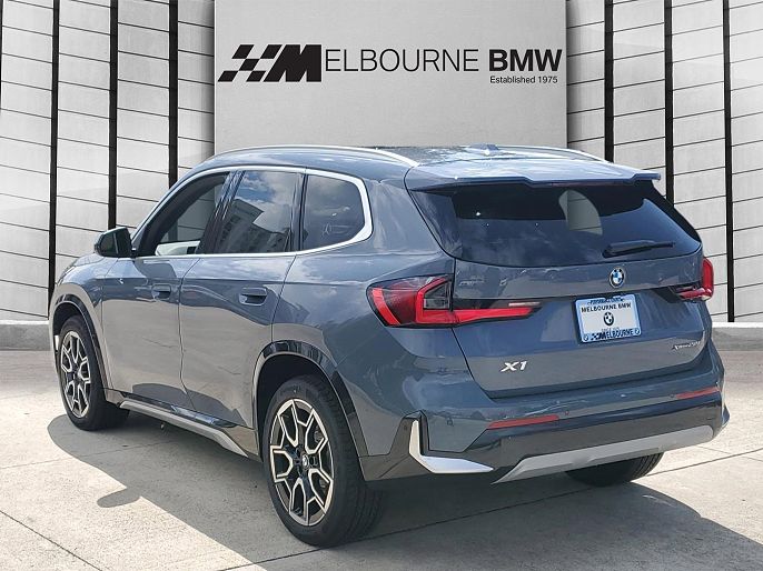 2025 BMW X1