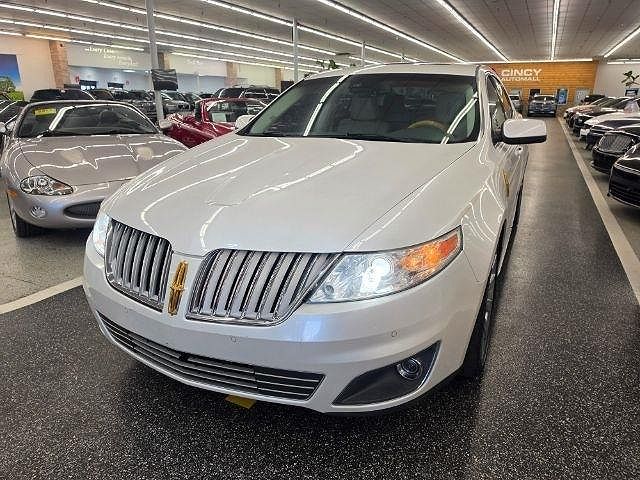 2011 Lincoln MKS