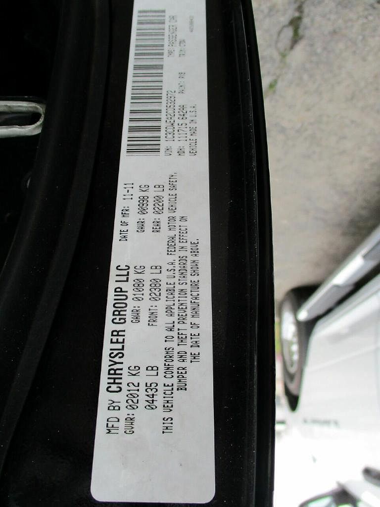 2012 Dodge Caliber SXT image 21