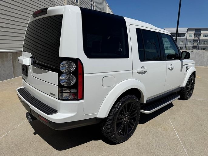 2016 Land Rover LR4