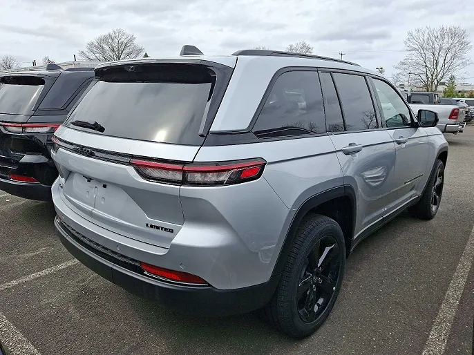 2025 Jeep Grand Cherokee
