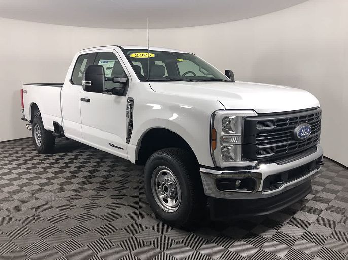 2025 Ford F-250