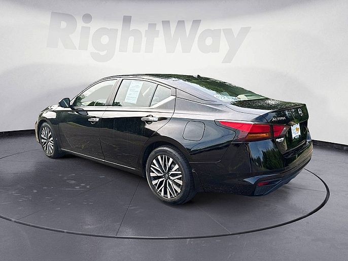 2023 Nissan Altima