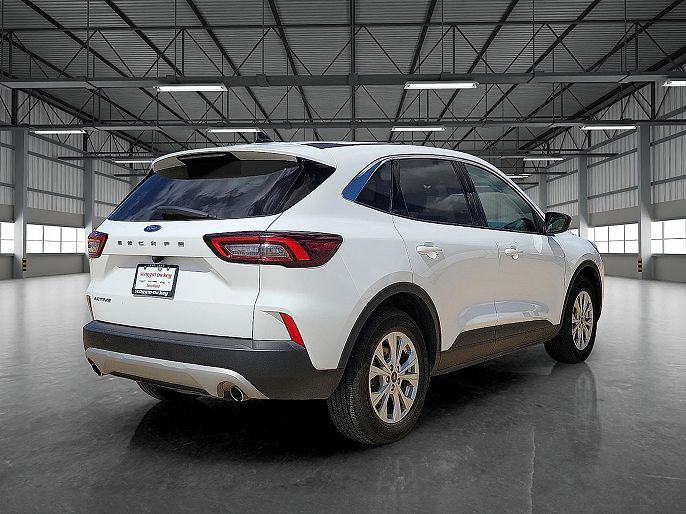 2024 Ford Escape