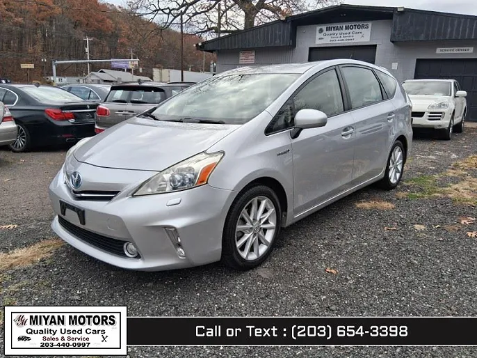 2013 Toyota Prius v
