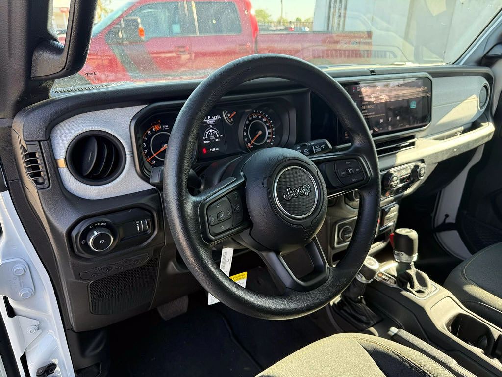 2025 Jeep Wrangler