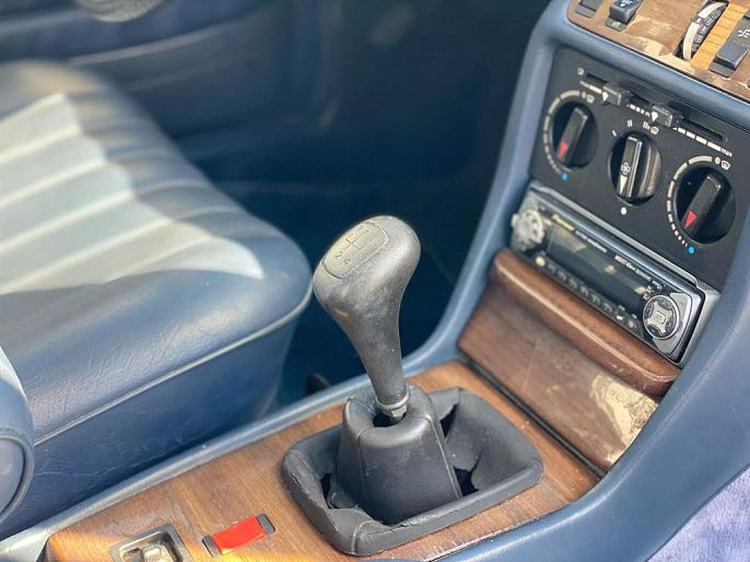 1983 Mercedes-Benz 240