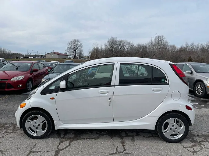 2012 Mitsubishi i-MiEV