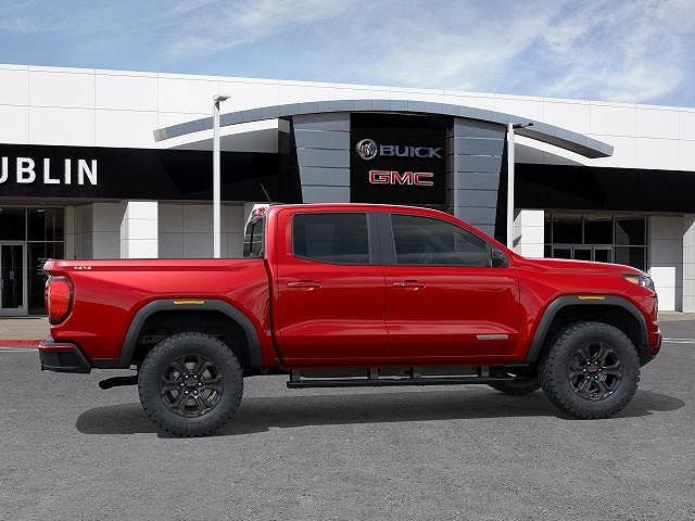 2025 GMC Canyon