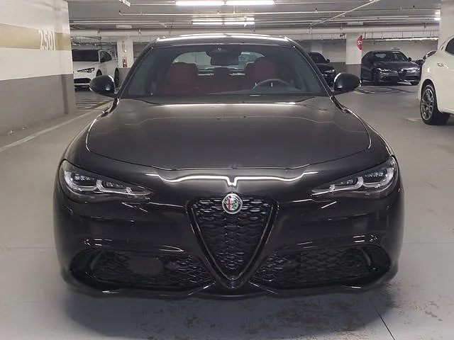 2025 Alfa Romeo Giulia
