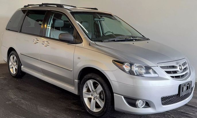2004 Mazda MPV