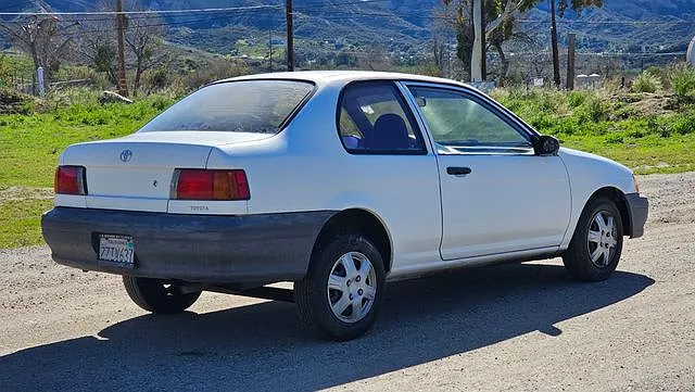 1992 Toyota Tercel Standard image 6