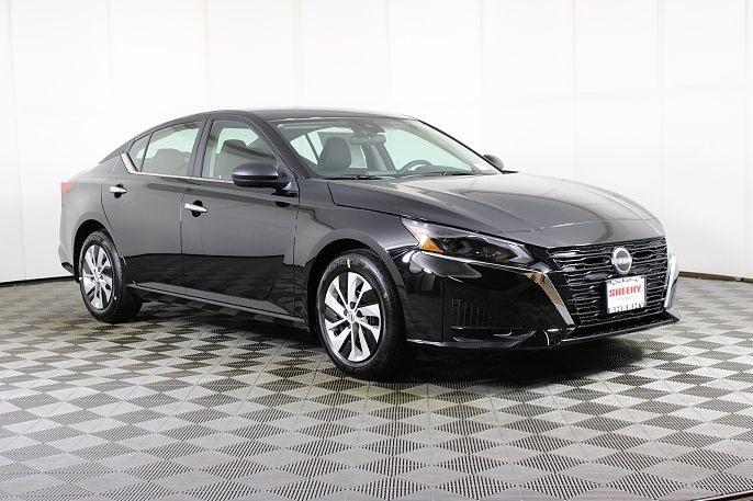 2025 Nissan Altima