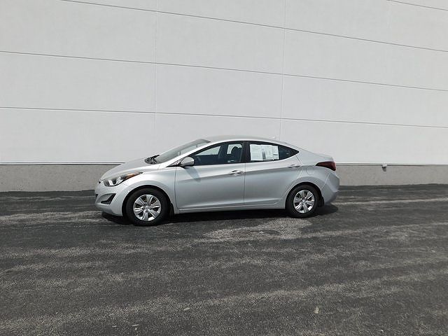 2016 Hyundai Elantra