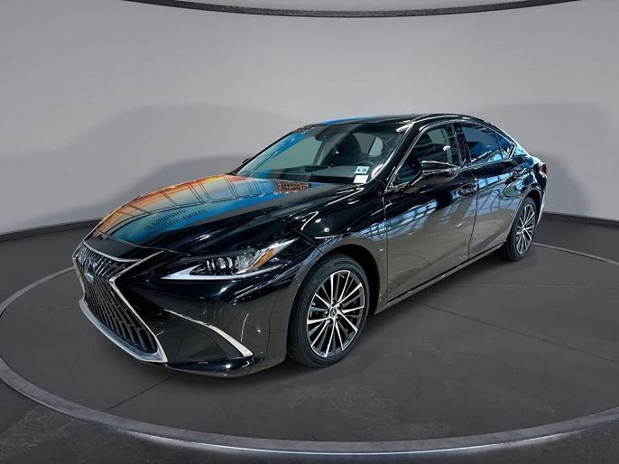 2023 Lexus ES