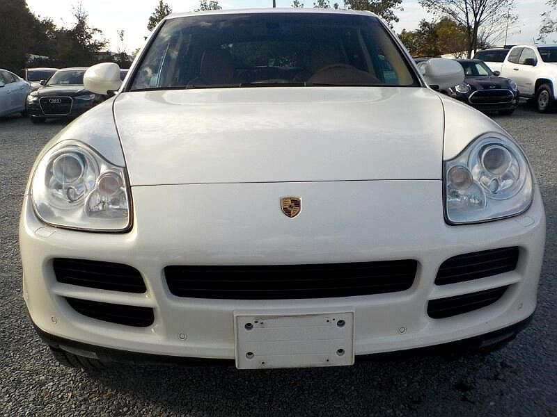 2004 Porsche Cayenne S image 5