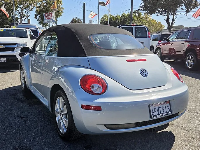 2009 Volkswagen New Beetle