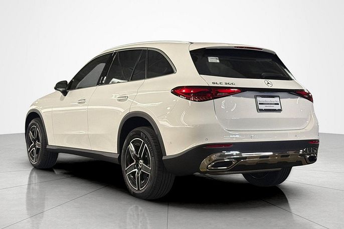 2027 Mercedes-Benz GLC