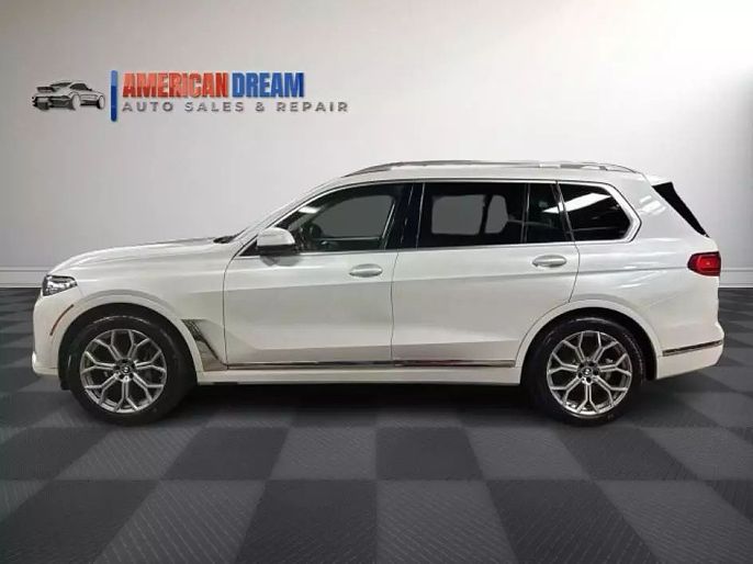 2020 BMW X7