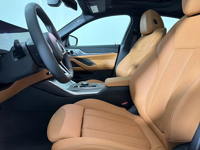 2026 BMW i4
