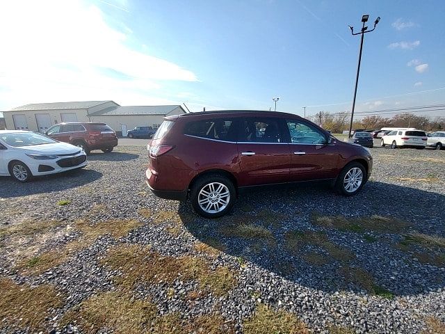 2015 Chevrolet Traverse LT image 5