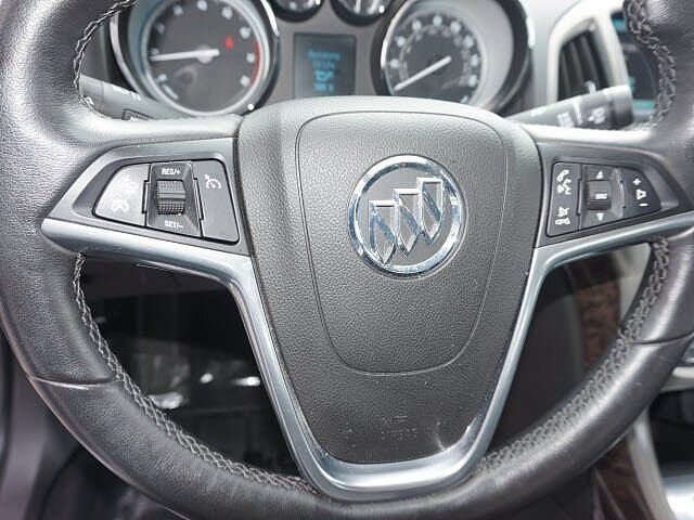 2014 Buick Verano Leather Group image 19
