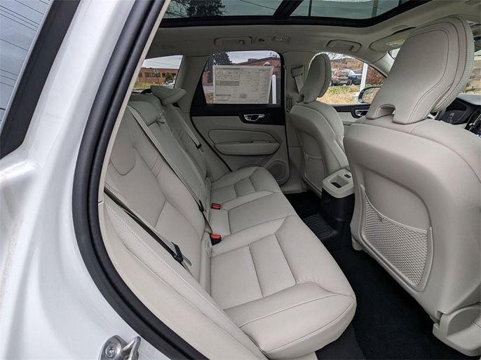 2025 Volvo XC60