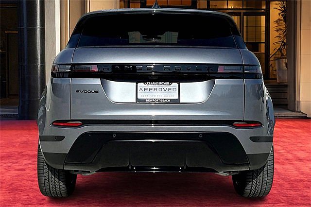 2025 Land Rover Range Rover Evoque