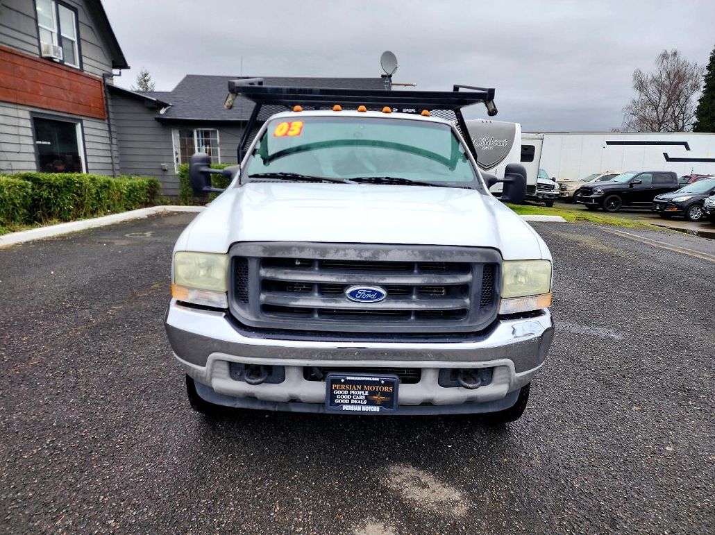 2003 Ford F-550 null image 5