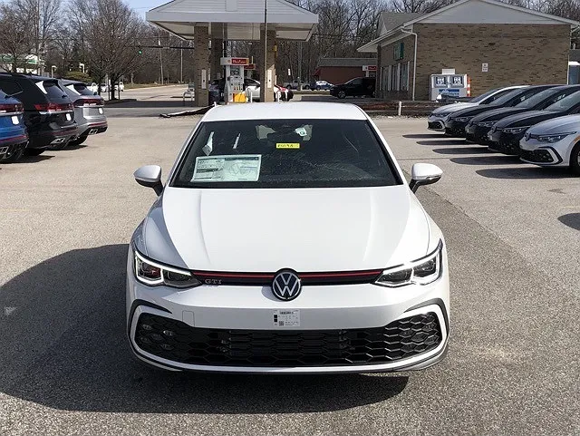2024 Volkswagen Golf S image 0