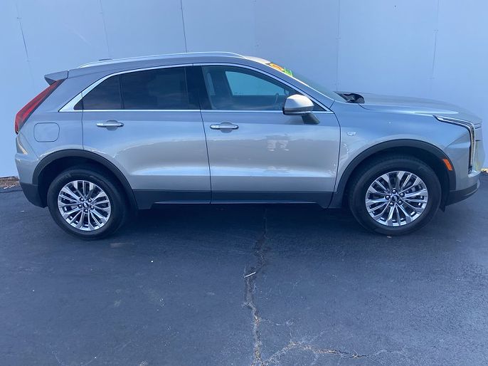 2024 Cadillac XT4