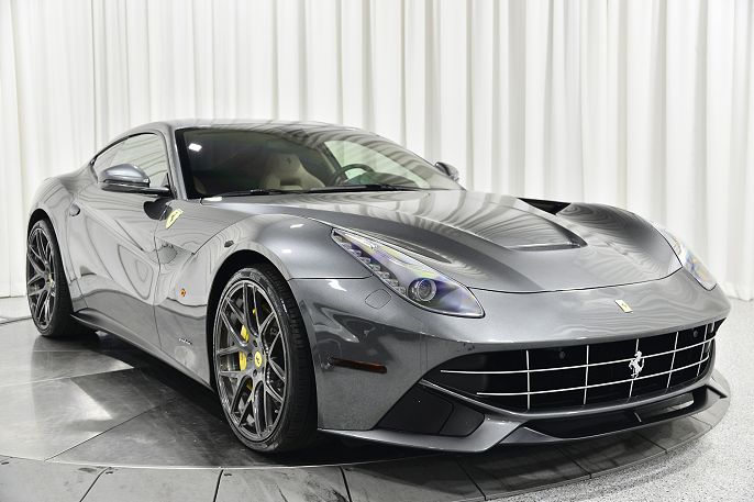 2015 Ferrari F12