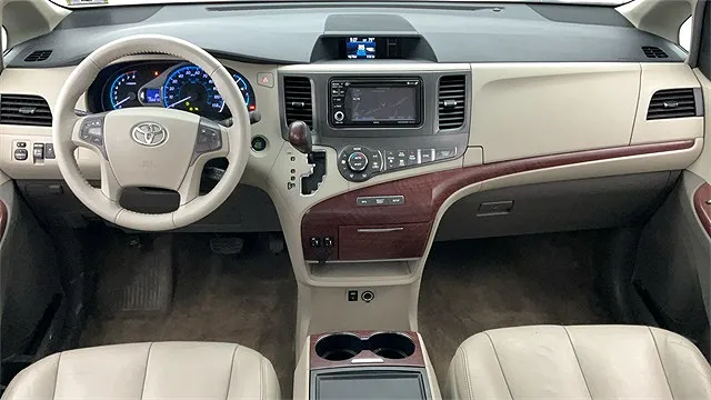 2013 Toyota Sienna