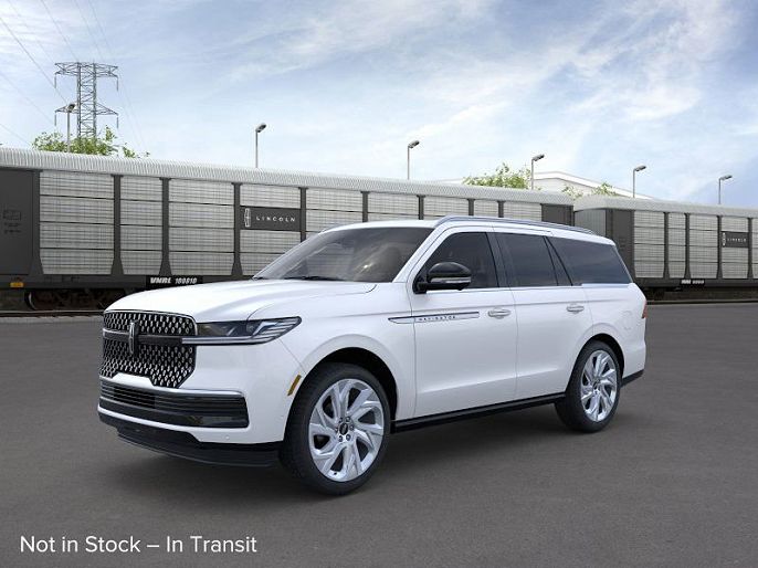 2025 Lincoln Navigator