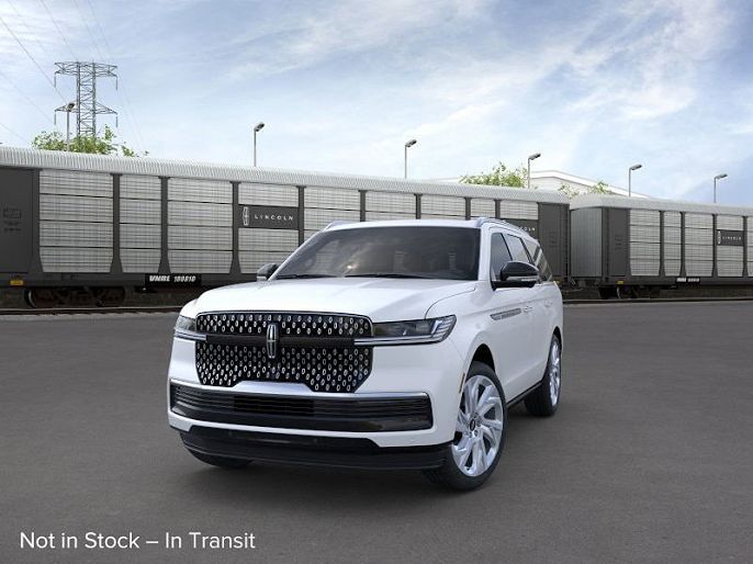 2025 Lincoln Navigator
