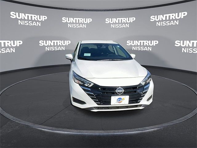 2025 Nissan Versa